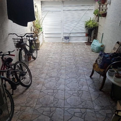 Casa com 2 Quartos em Rio de Janeiro/RJ em Rio De Janeiro
