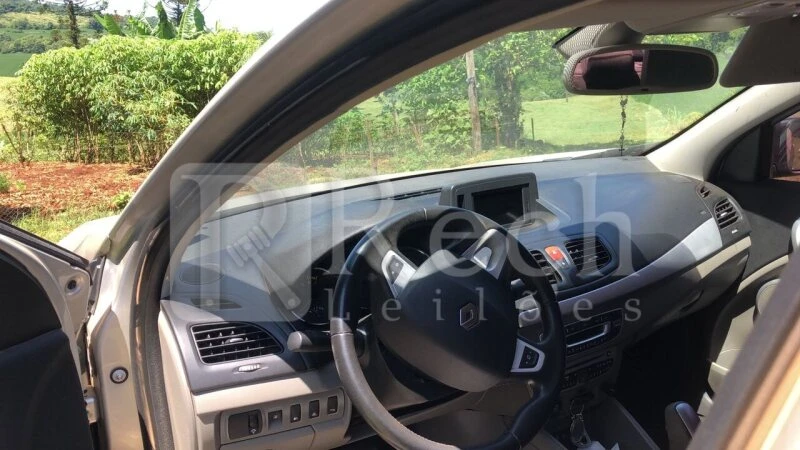 Renault Fluence Pri20A 2012/2013 Automático em Liberato Salzano - Rio Grande do Sul