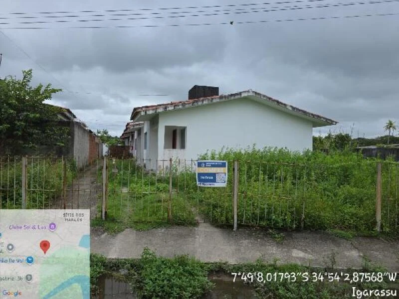 Casa com 2 qts em Igarassu/PE em Igarassu - Pernambuco