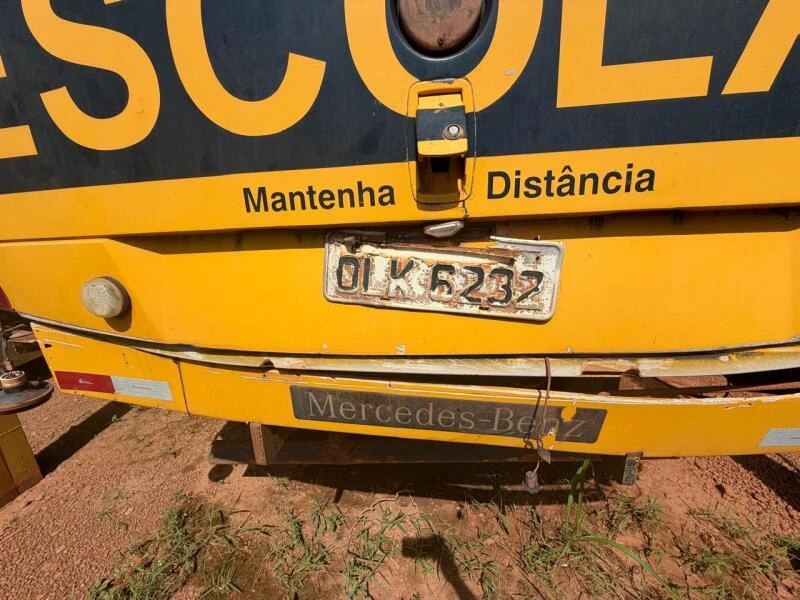 Mercedes-Benz OF 1519 OF 1519 R.Ore 2013 Amarela em Pium - Tocantins