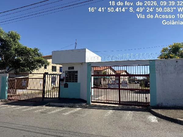 Casa com 2 Quartos e 1 Vaga em Goiânia/GO em Goiania - Goiás