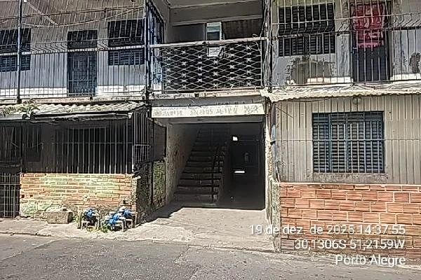 Apartamento com 2 Quartos em Porto Alegre/RS em Porto Alegre - Rio Grande do Sul