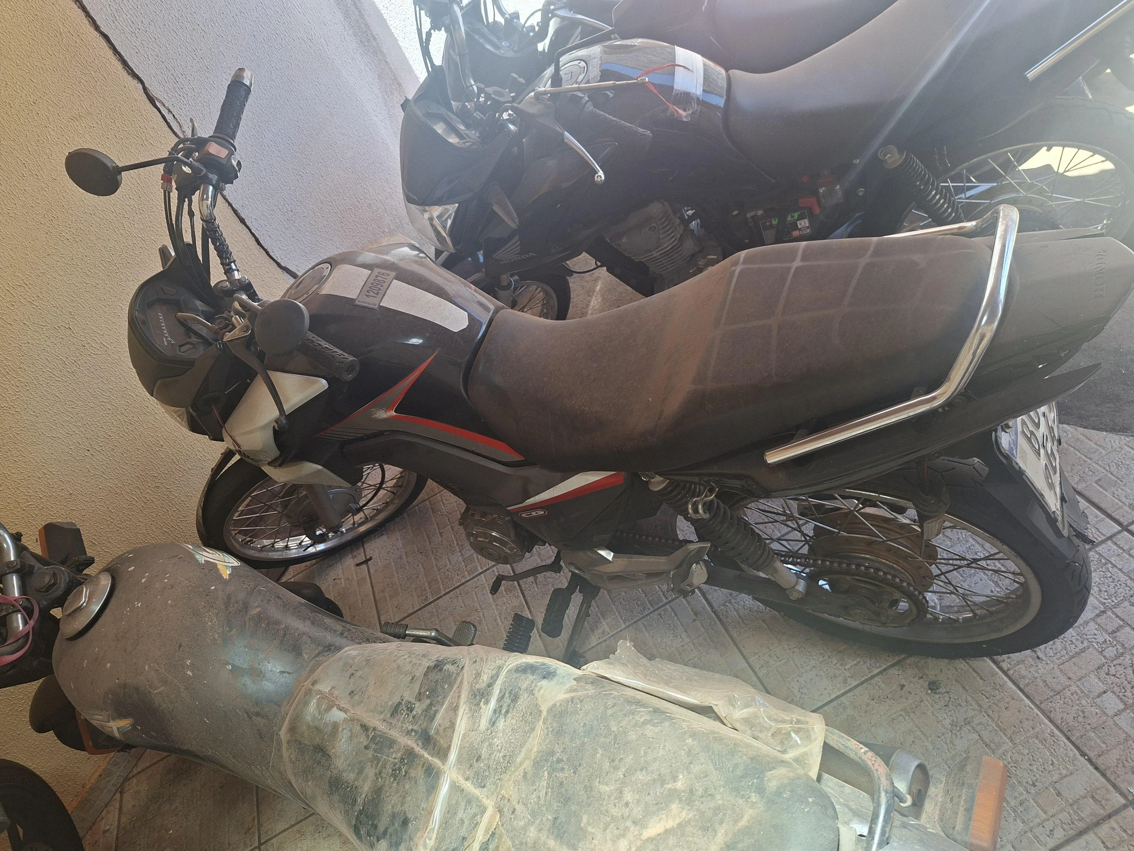 Honda CG 160 Titan 2018 CG 160 Titan Preta em Santo Antônio Da Platina - Paraná