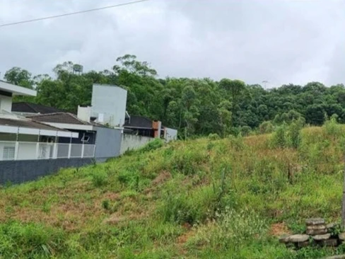 Terreno no Loteamento Jardim Dal Pont em Criciúma/SC em Criciúma - Santa Catarina