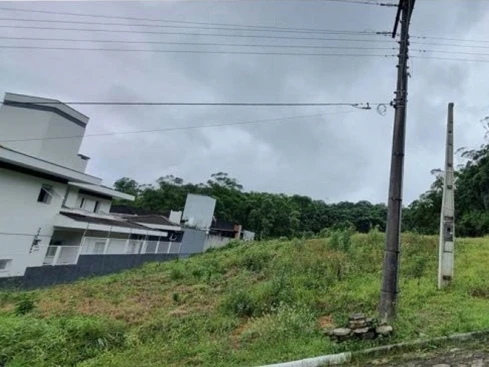 Terreno no Loteamento Jardim Dal Pont em Criciúma/SC em Criciúma - Santa Catarina