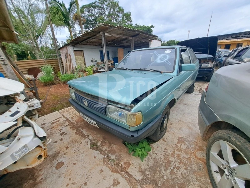 Volkswagen Gol CL 1.8 em Capão Bonito - São Paulo