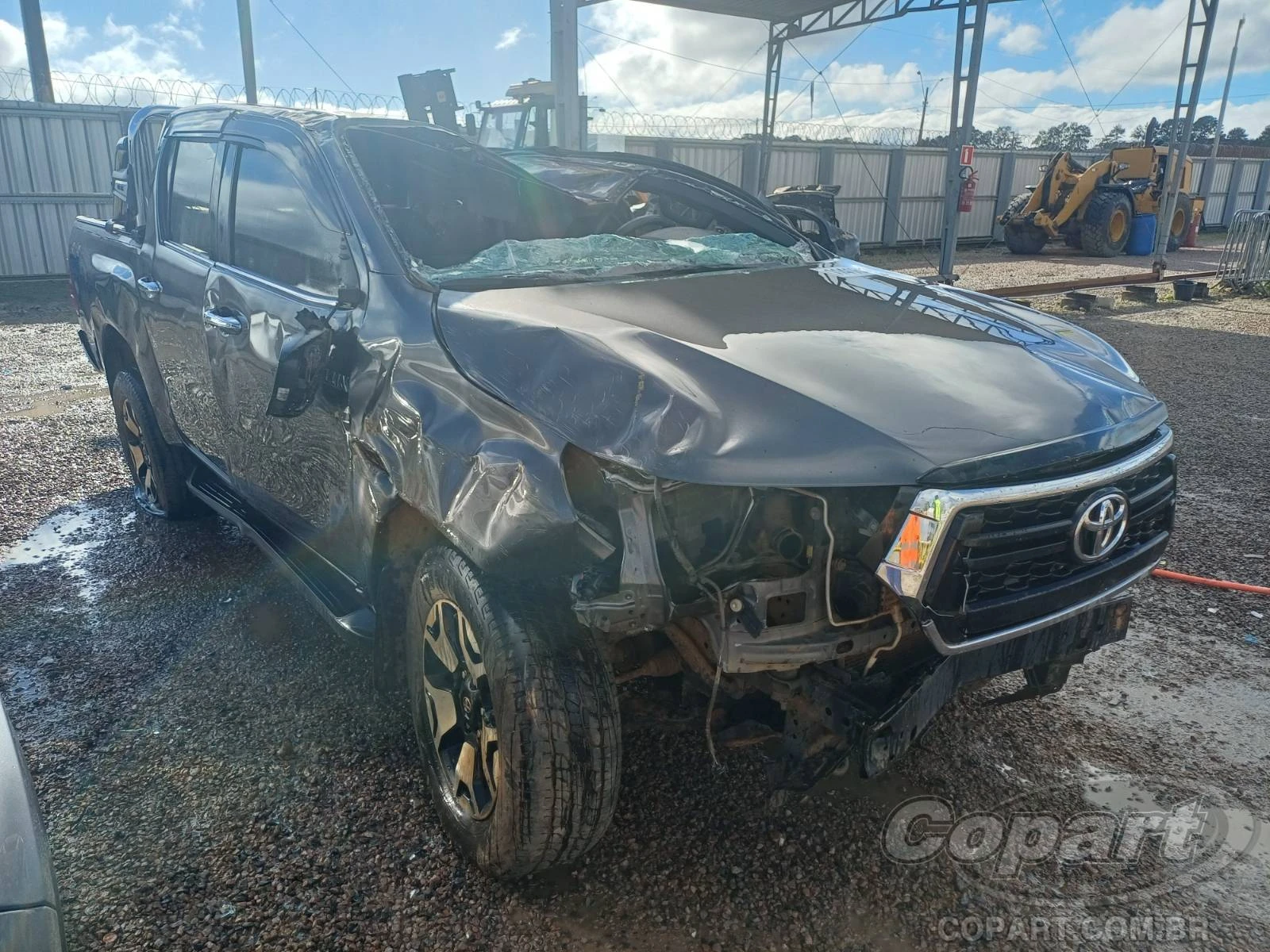 Toyota Hilux SRX 2020 em São José Dos Pinhais - Paraná