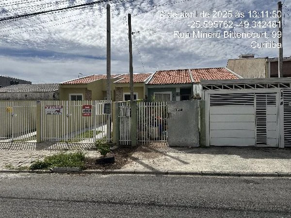 Casa com 2 Quartos em Curitiba/PR em Curitiba - Paraná