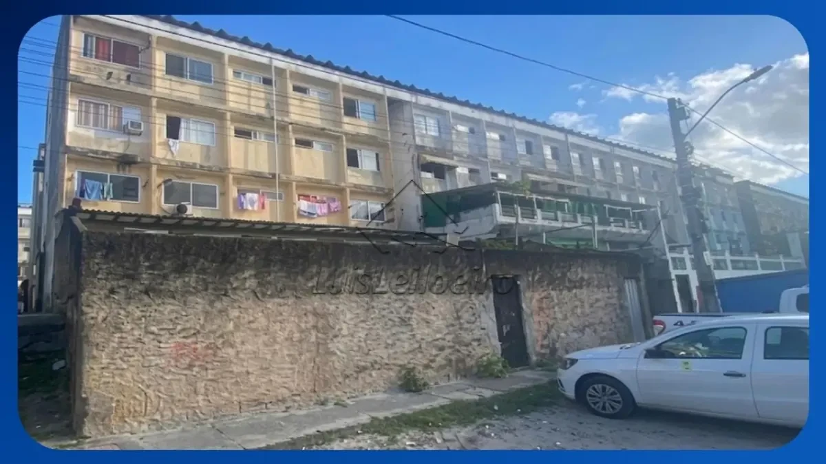 Apartamento Sobrado 28 e Apto 103 em Simões Filho/BA em Simões Filho - Bahia