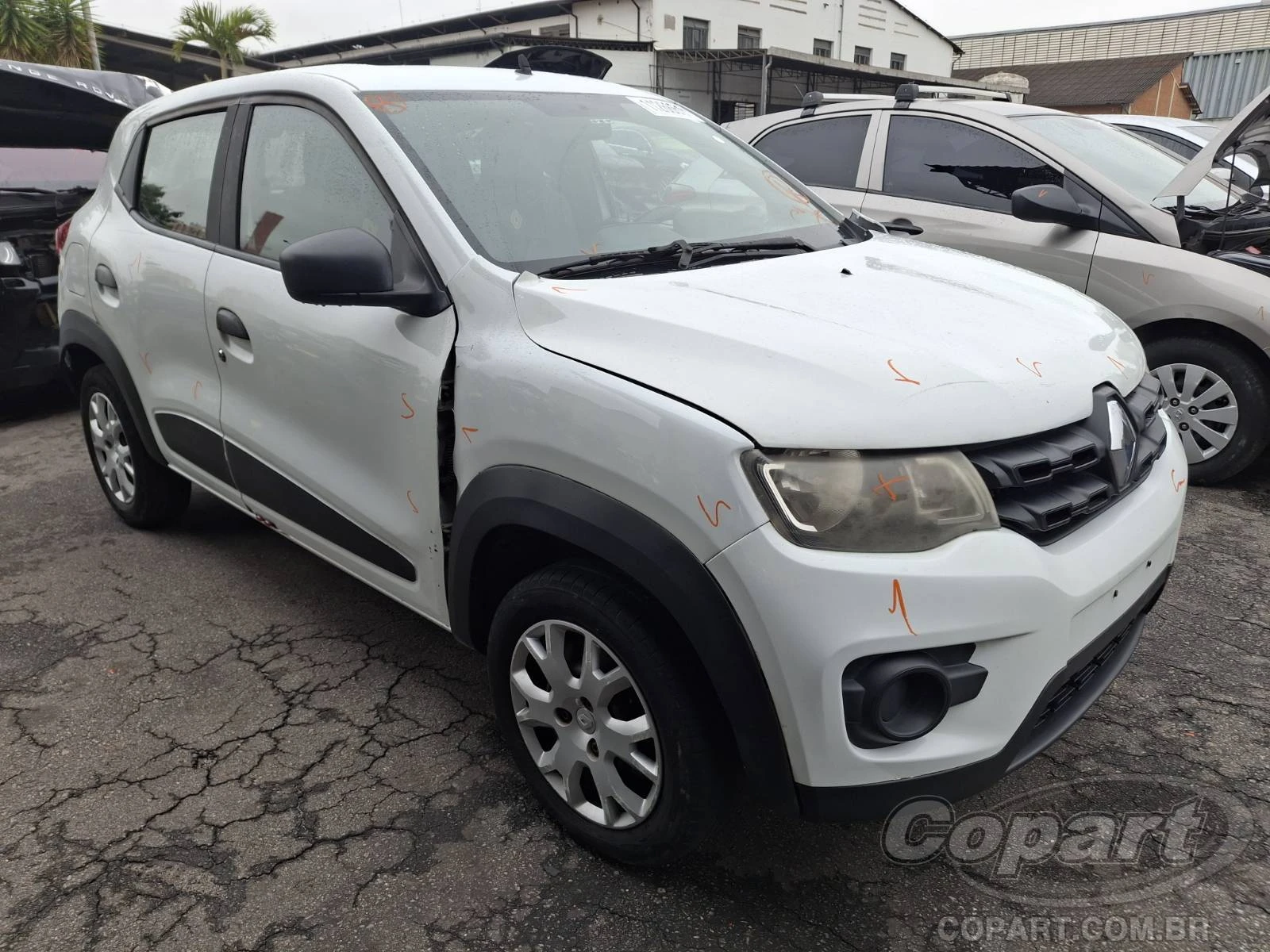 Renault Kwid Zen 2018 1.0 SCE em São Paulo