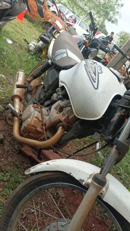 Honda CG 125 Titan KS 2003 125cc em Campo Grande - Mato Grosso do Sul