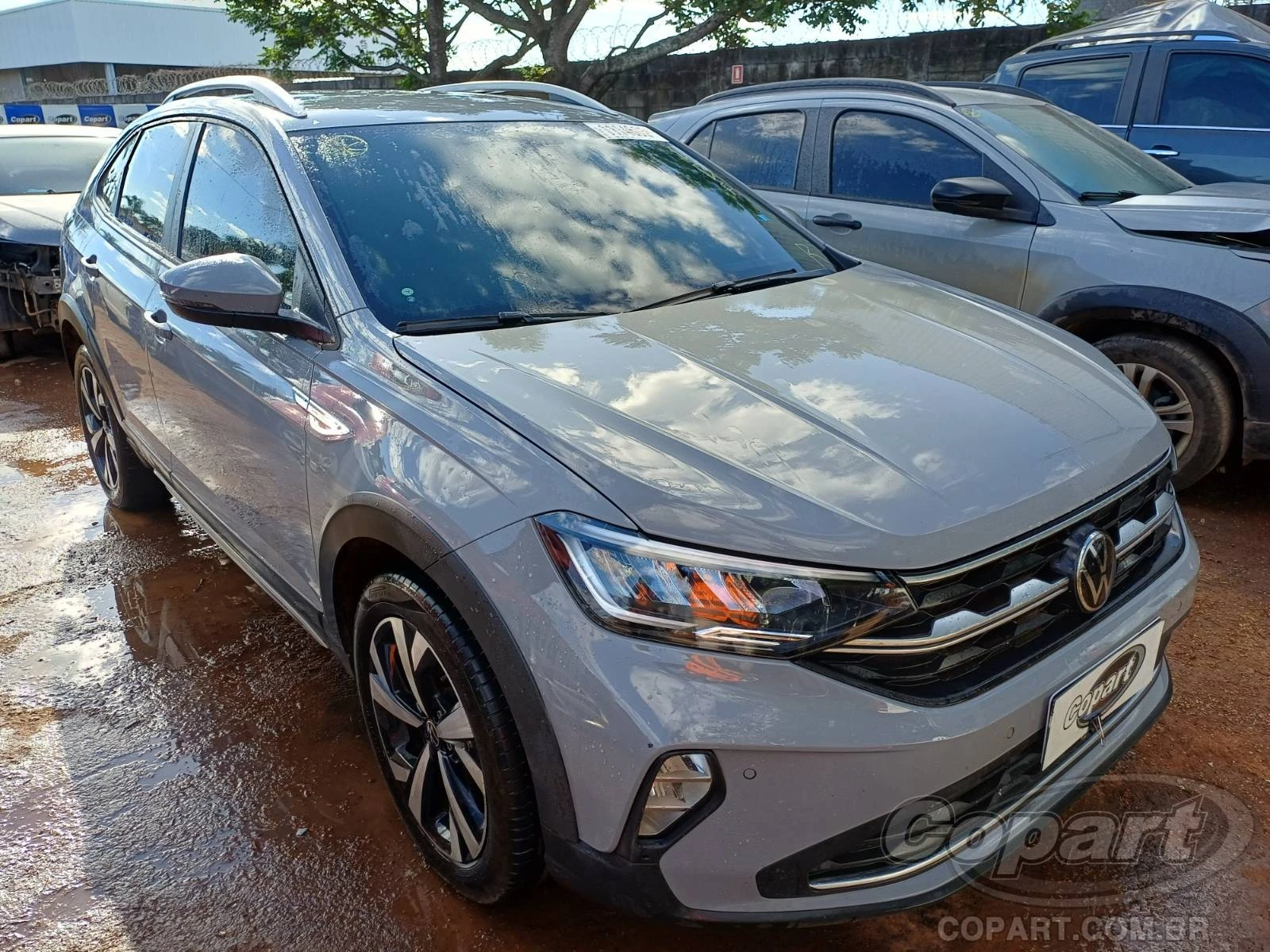 Volkswagen Nivus Highline 2024 1.0 Turbo Automático em Aparecida De Goiânia - Goiás