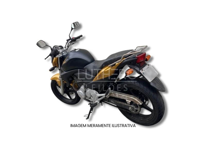 Outro Honda CB 300R 2009/2010 em Diadema/SP em Diadema - São Paulo