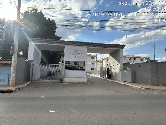 Apartamento com 2 Quartos em Valparaíso de Goiás/GO em Valparaíso De Goiás - Goiás