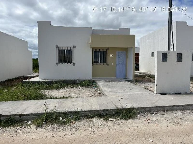Casa com 2 Quartos em Casa Nova/BA em Casa Nova - Bahia