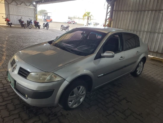 Renault Megane Megane SD Dyn 16 2009 em Nova Santa Rita - Rio Grande do Sul