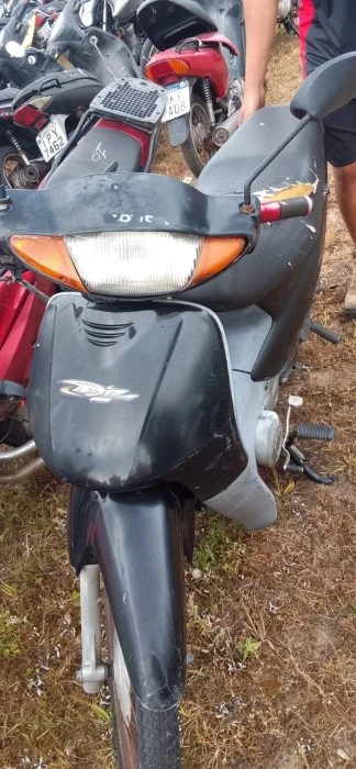 Honda Biz C100 2004 em Camboriú - Santa Catarina
