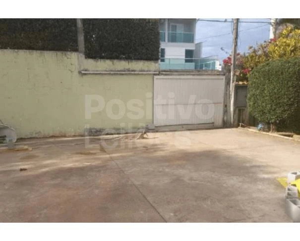 Terreno no Jardim Santa Adelaide em Jundiaí/SP em Jundiaí - São Paulo