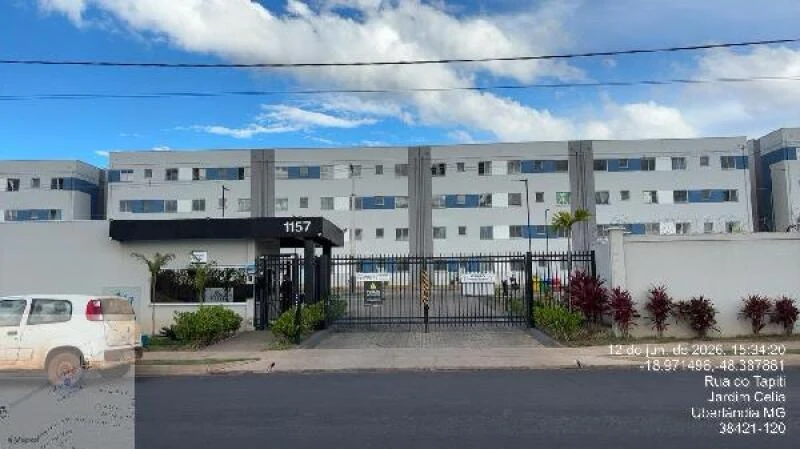 Apartamento com 2 Quartos e 1 Vaga em Uberlândia/MG em Uberlândia - Minas Gerais