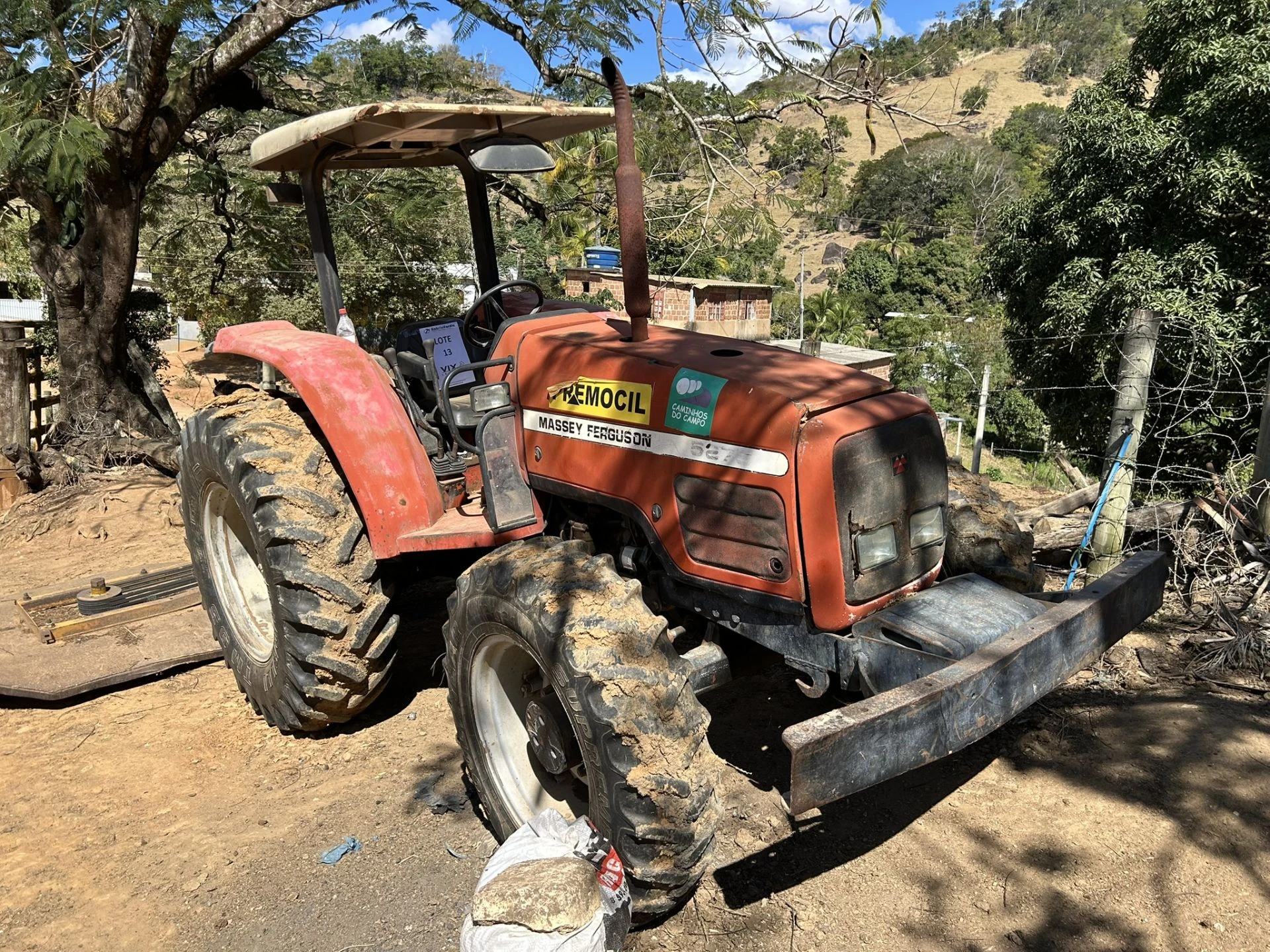 Massey Ferguson MF 285 2001 Diesel Manual em Itapemirim - Espírito Santo