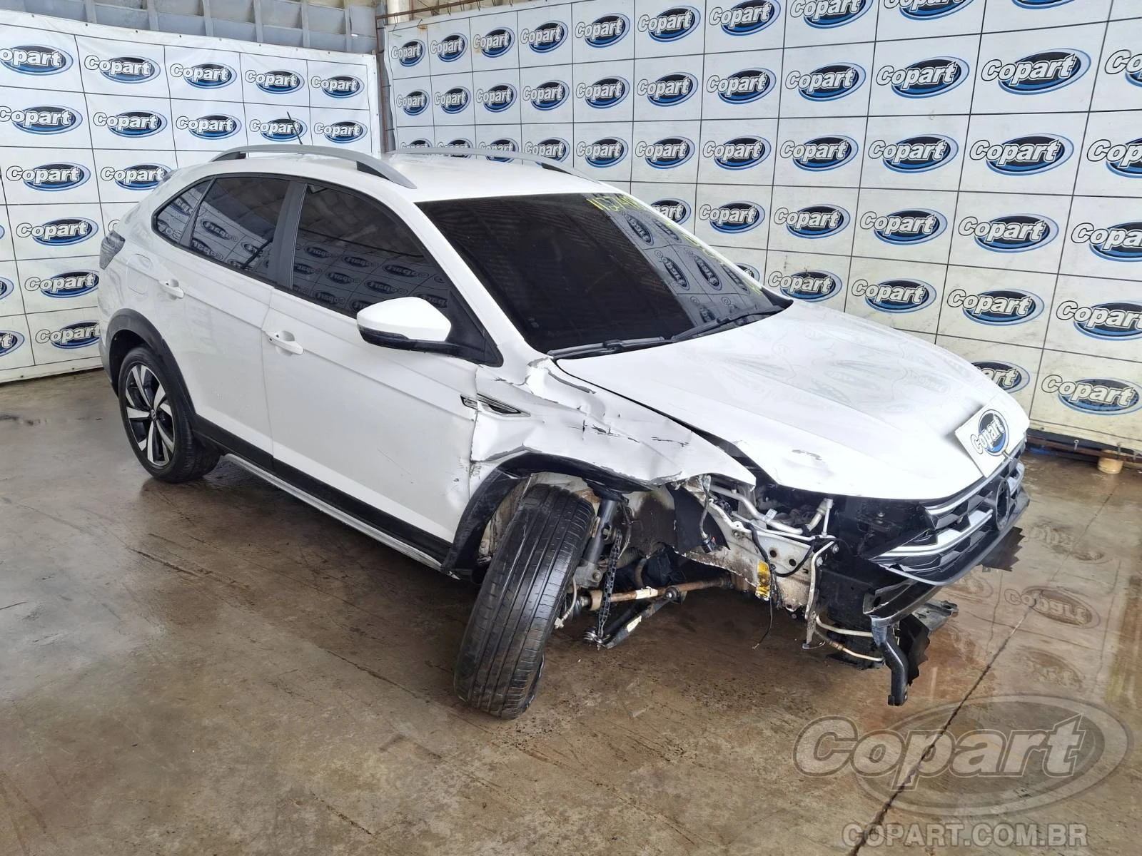Volkswagen Nivus Highline 2024 1.0 Turbo Automático em Candeias - Bahia