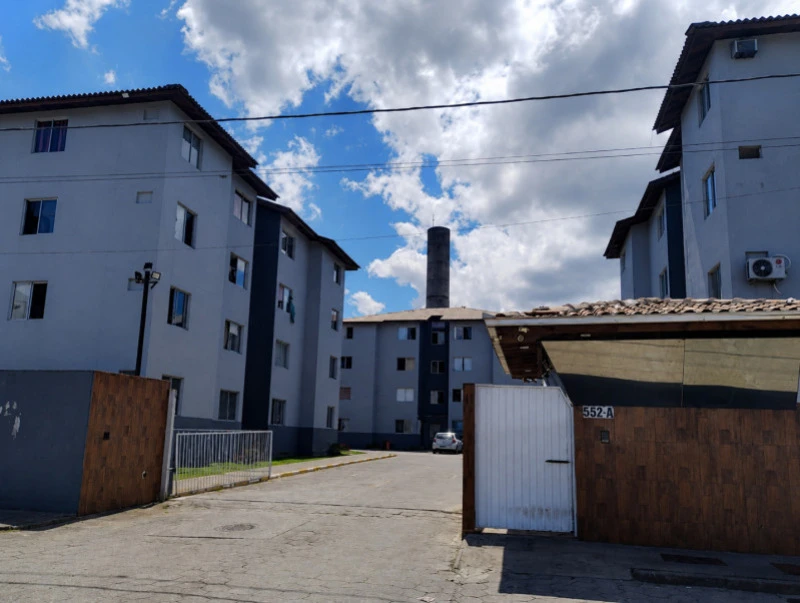 Apartamento com fração ideal 70,3594m² em Joinville/SC em Joinville - Santa Catarina