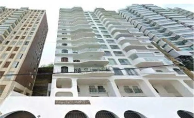 Apartamento com 4 Quartos e 2 Suítes em Guarujá/SP em Guarujá - São Paulo