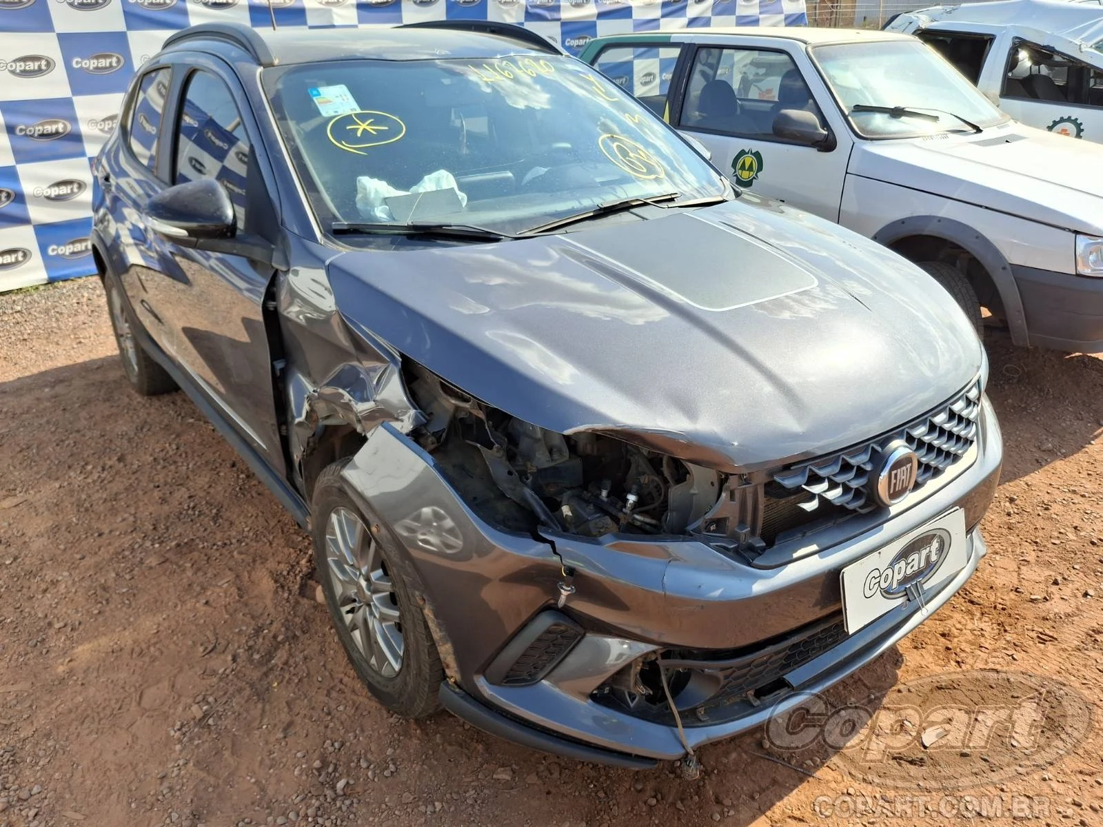 Fiat Argo Trekking 2020 1.3 Firefly em Cuiabá - Mato Grosso