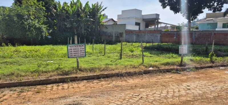 Terreno no Loteamento Parque Francisco Perlingeiro, em Santo Antônio de Pádua/RJ em Santo Antônio De Pádua - Rio de Janeiro