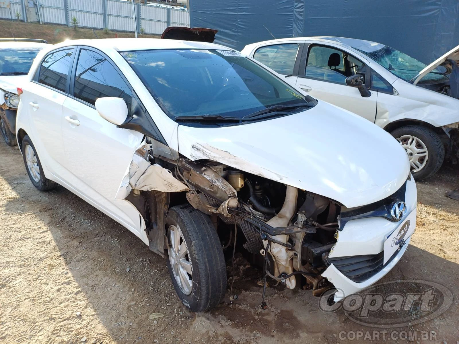 Hyundai HB20 Comfort 2014 1.0 CVVT Automático em Betim - Minas Gerais