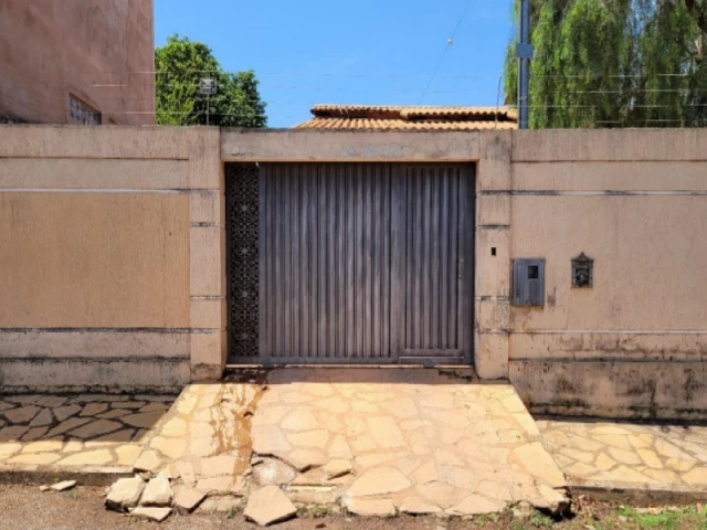 Casa Casa ocupada no Setor Mandu II, Luziânia/GO em Luziânia - Goiás