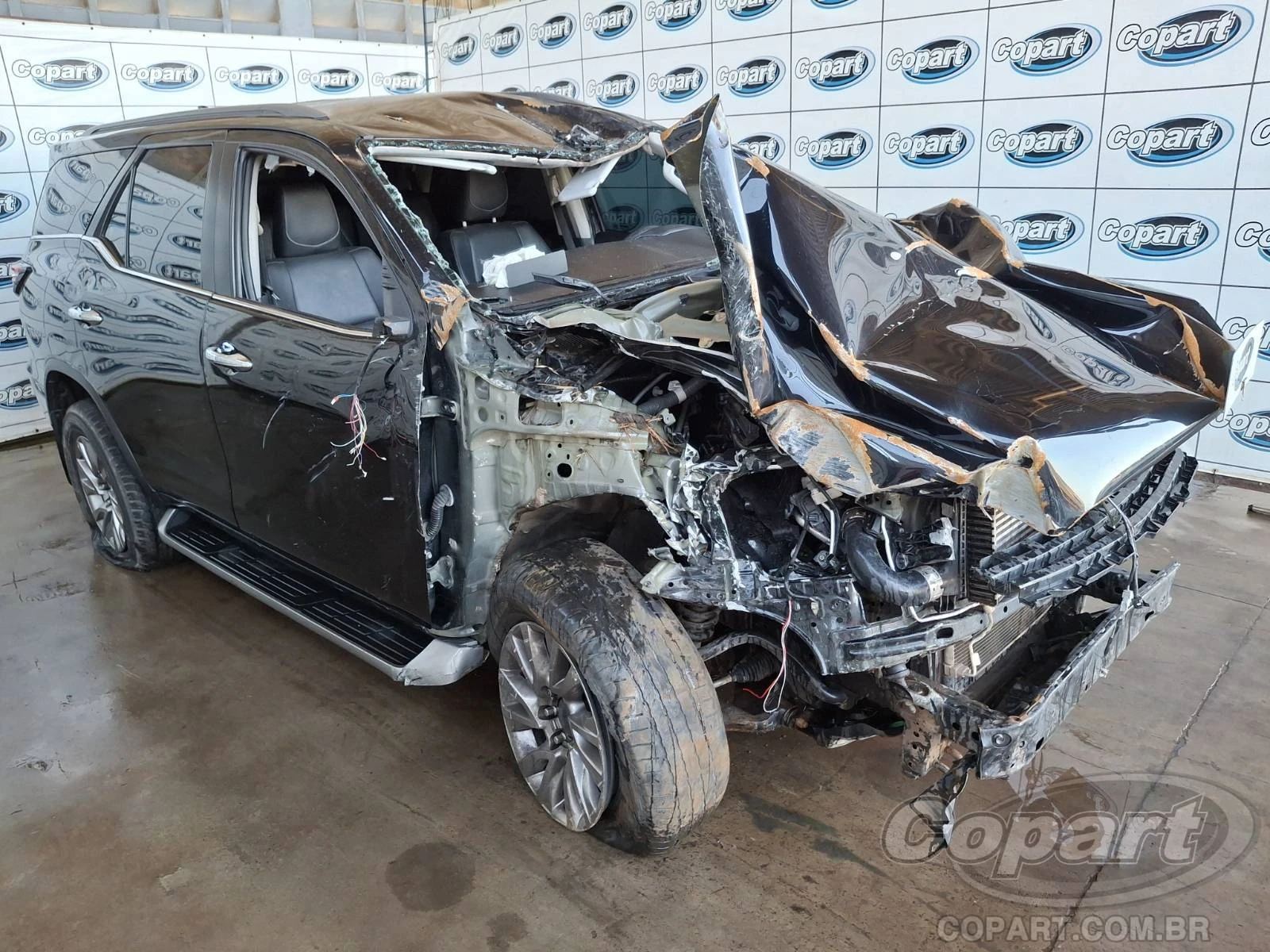 Toyota SW4 SRX 2024 2.8 Turbo Automático Diesel 4x4 em Candeias - Bahia