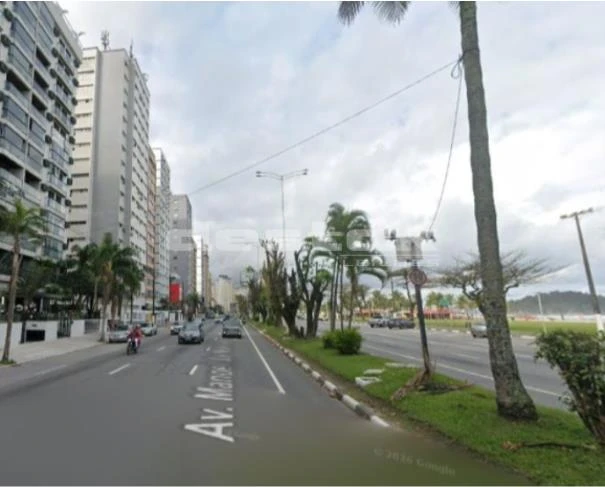 Apartamento com 3 Dormitórios e Suíte em São Vicente/SP em São Vicente - São Paulo