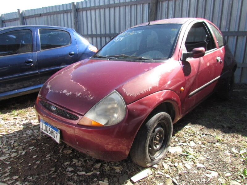 Ford Ka GL 2000 Vermelha Gasolina em Farroupilha - Rio Grande do Sul