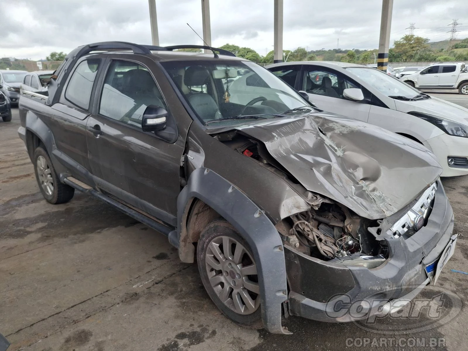 Fiat Strada Adventure 2013 1.8 16V ETORQ em Pirapora Do Bom Jesus - São Paulo
