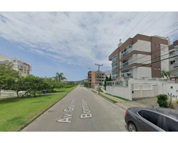 Apartamento com 91,8m² privativos em Governador Celso Ramos/SC em Governador Celso Ramos - Santa Catarina