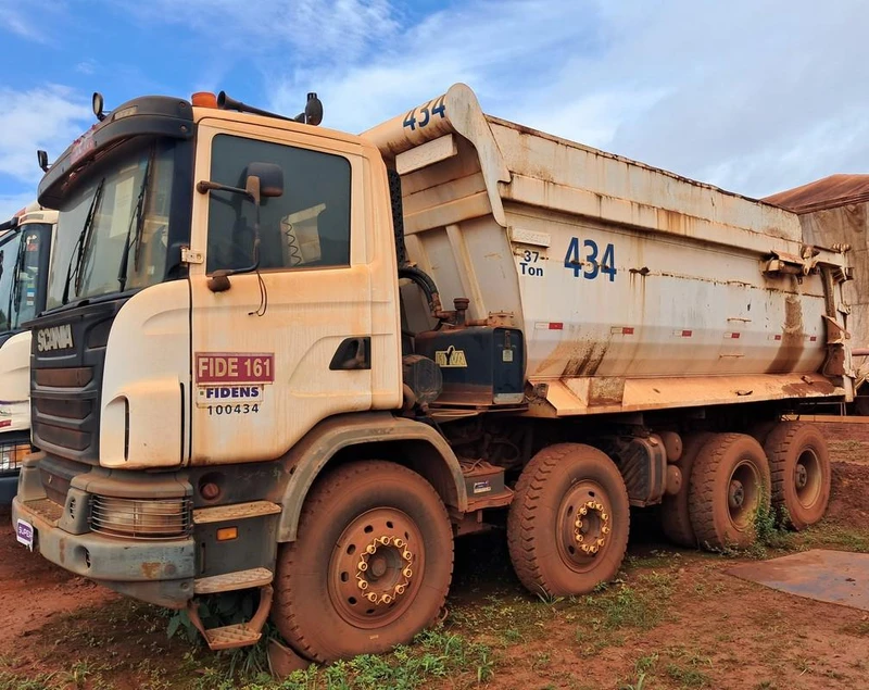 Scania G 440 G 440 B8X4 CS 2012 Automático Basculante 37 Tons em Juruti - Pará