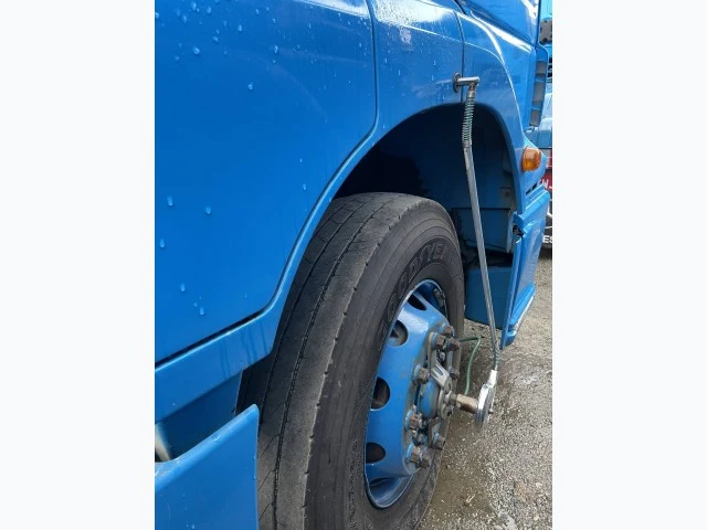 Mercedes-Benz Axor Axor 1933 S 4x2 2011