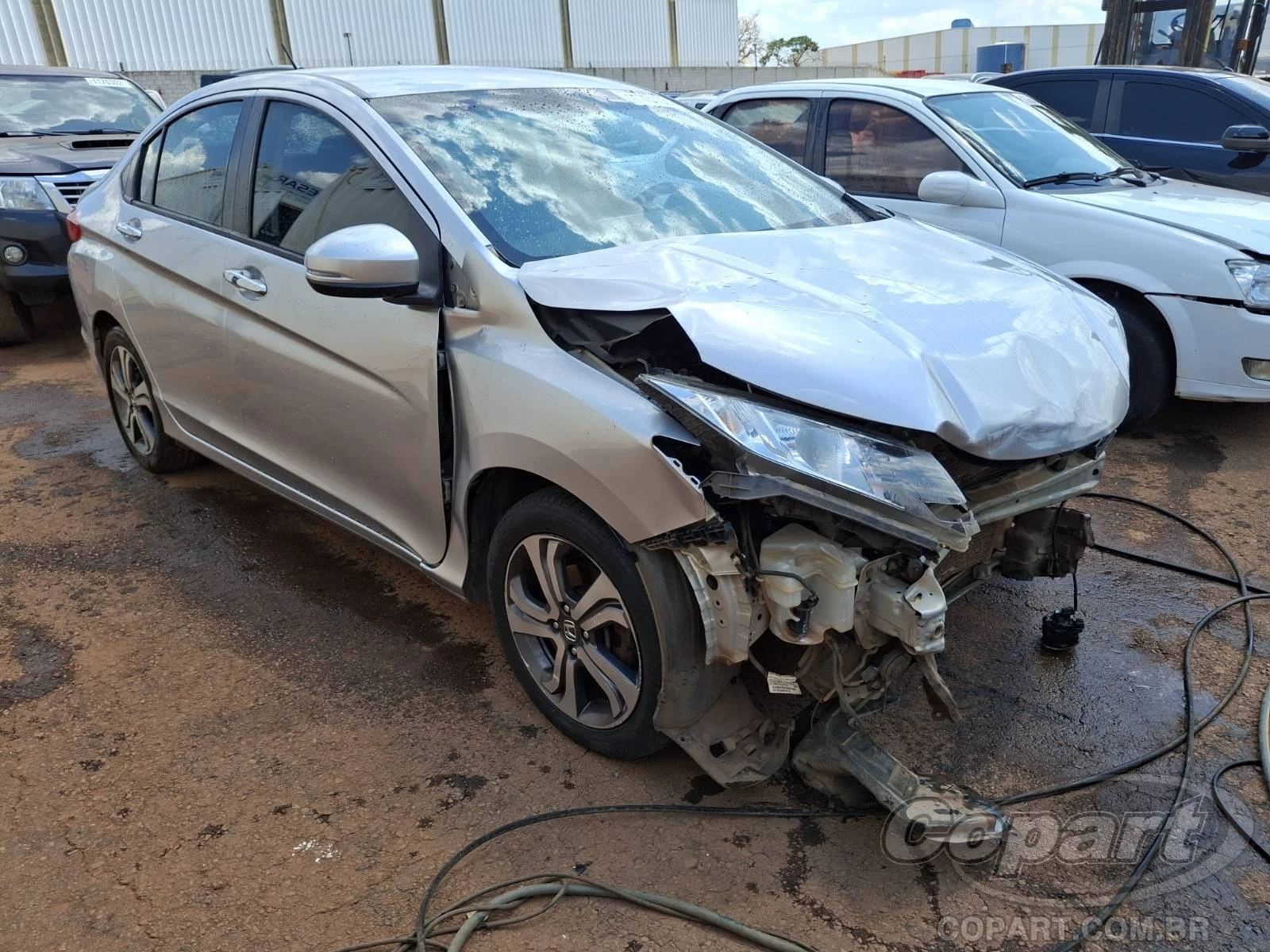 Honda City EX 2015 1.5 16V i-VTEC Automático em Aparecida De Goiânia - Goiás