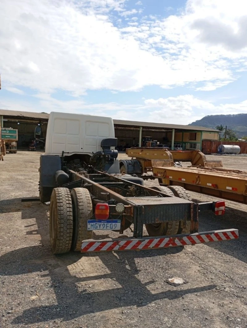 Ford Cargo 1317 E 2009/2010 Diesel Automático? em Lontras - Santa Catarina
