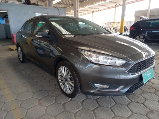 Ford Focus SE AT 2.0SC 2018 em Tijucas - Santa Catarina