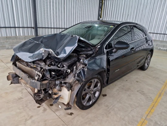 Chevrolet Cruze LTZ HB AT 2017 1.7? em Suzano - São Paulo