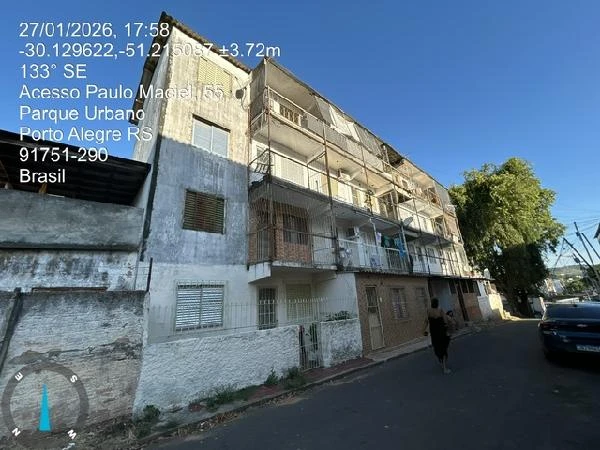 Apartamento com 2 Quartos em Porto Alegre/RS em Porto Alegre - Rio Grande do Sul