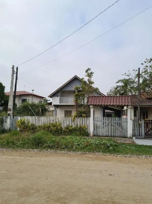 Casa com Edícula em Itapoá/SC em Itapoá - Santa Catarina
