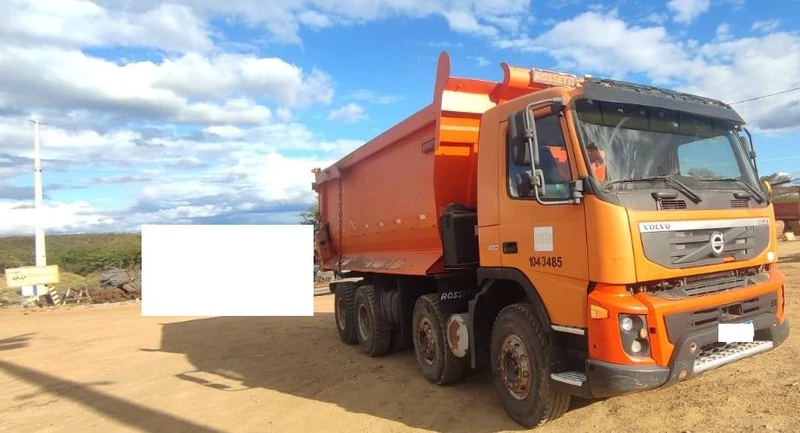 Volvo FM 480 FM 480 8x4R 2011 em Bom Jesus - Paraíba