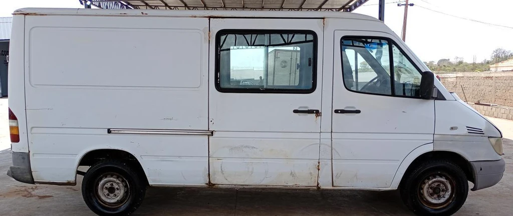 Mercedes-Benz Sprinter 313CDI 2010/2011 Branca em Casa Branca - São Paulo