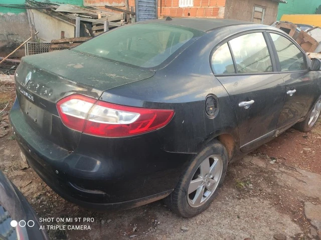 Renault Fluence Dyn20M 2014