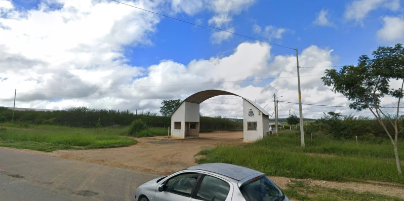 Terreno no Loteamento Chácaras Águas do Sertão em Poções/BA em Poções - Bahia