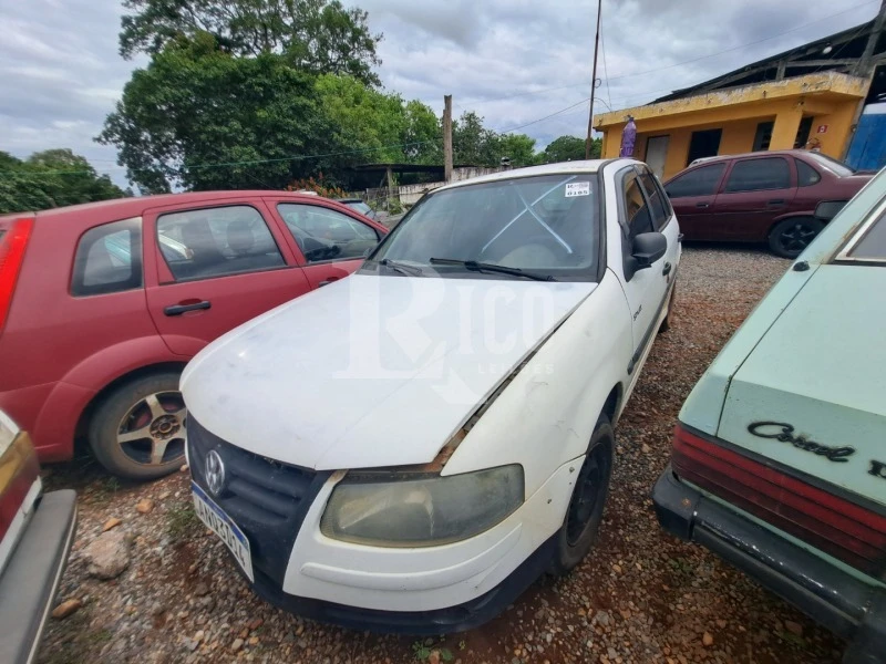 Volkswagen Gol 1.0 Sucata em Capão Bonito - São Paulo