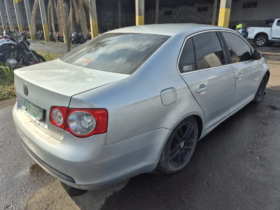 Volkswagen Jetta 2007 Automático Gasolina em Nova Santa Rita - Rio Grande do Sul